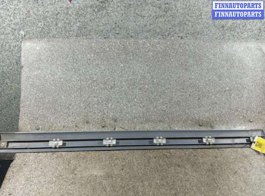 купить молдинг двери передней правой на Mercedes E W210