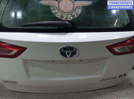 накладка подсветки номера TT936894 на TOYOTA Auris 2