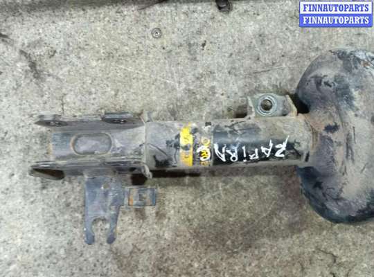 Стойка подвески амортизационная на Opel Zafira B