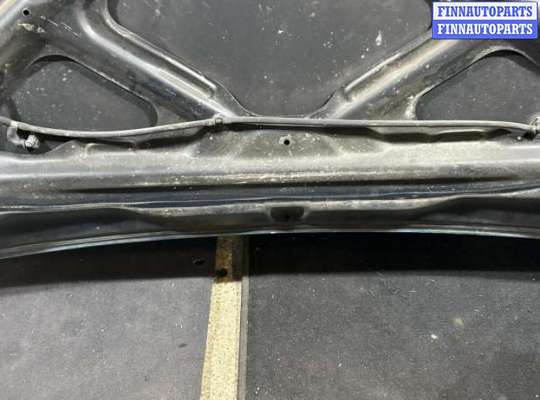 Капот на Toyota Carina E T19