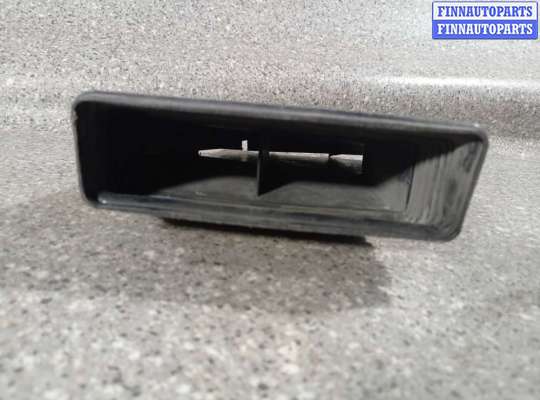 купить Воздухозаборник на AUDI A8 D3/4E