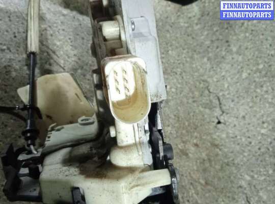 купить замок двери передней правой на AUDI A6 4F/C6