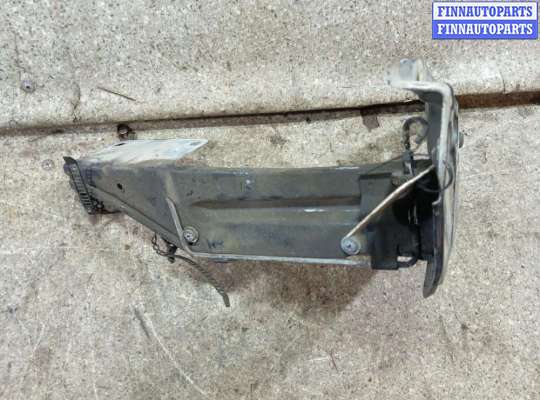 купить Передняя панель крепления облицовки (телевизор) на AUDI 90 B3