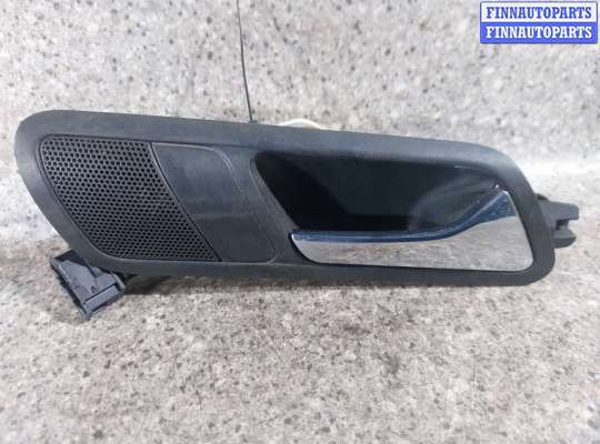 купить Ручка внутренняя задняя правая на VOLKSWAGEN PASSAT B6