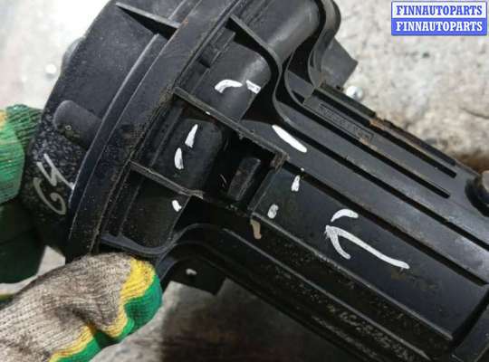 купить Насос продувки катализатора на VOLKSWAGEN Golf 4