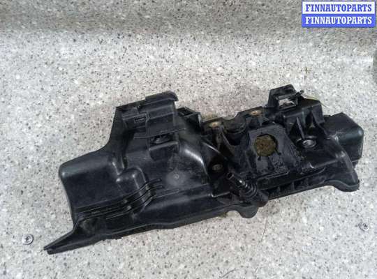 Декоративная крышка двигателя RN826843 на RENAULT Megane 3