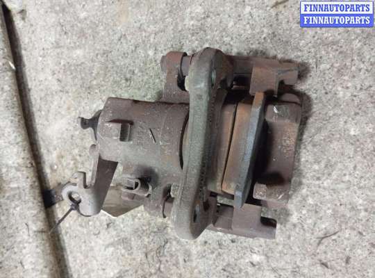 Суппорт задний правый RN1567949 на RENAULT Scenic