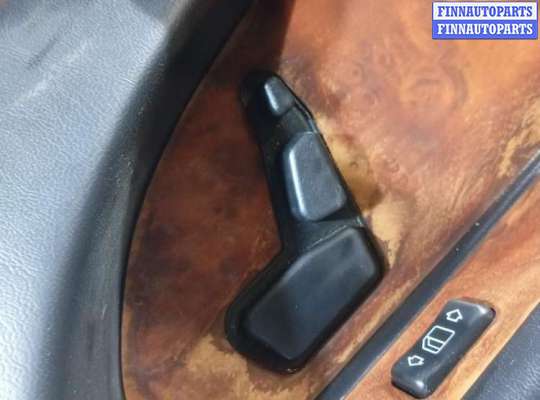 Кнопки на Mercedes-Benz S (W140)