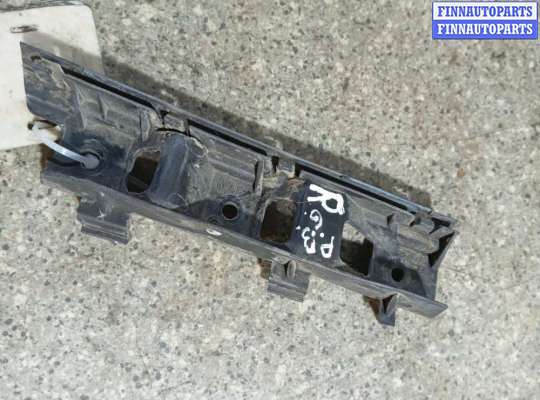 Кронштейн крепления бампера VG2151677 на VOLKSWAGEN PASSAT B6