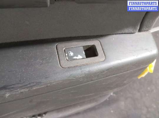 купить Кнопка стеклоподъемника заднего левого на OPEL OMEGA B