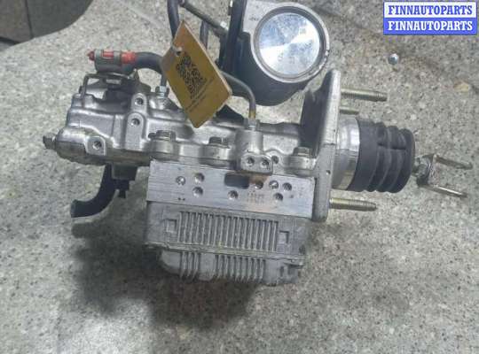 купить БЛОК ABS на TOYOTA Auris 2