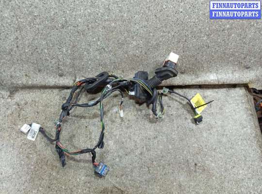 купить Проводка двери передней правой на KIA CEED