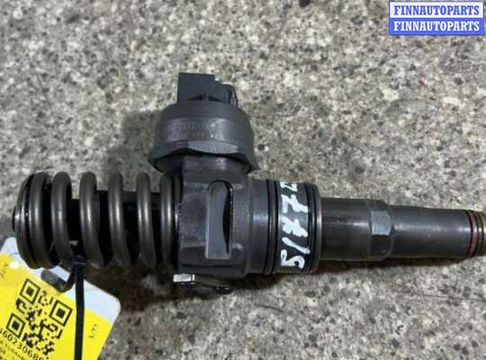 купить ФОРСУНКА на VOLKSWAGEN Golf 5
