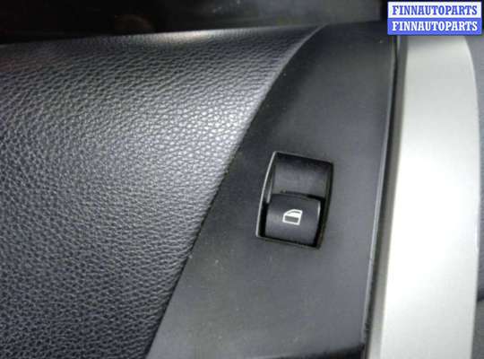 Кнопка стеклоподъемника задней левой BM1591736 на BMW 5 E60/E61