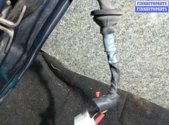 купить Проводка двери задней левой на TOYOTA Carina E