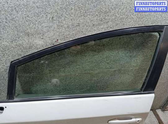 стекло двери передней левой TT938844 на TOYOTA Prius 3