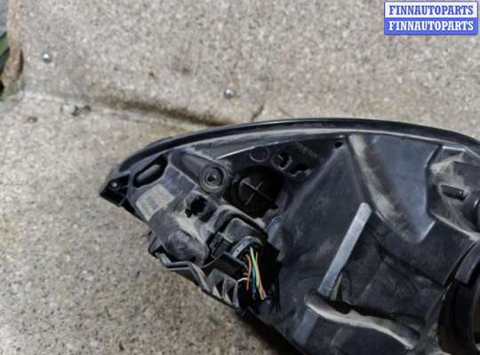 купить Фара правая на FORD Focus 2