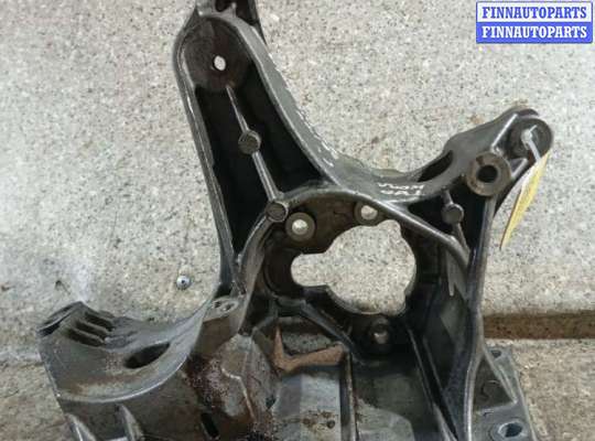 купить Кронштейн компрессора кондиционера на RENAULT Laguna