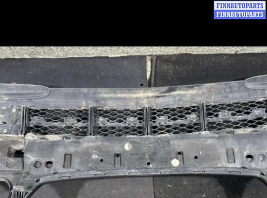 Бампер передний на Mercedes-Benz E (W211)