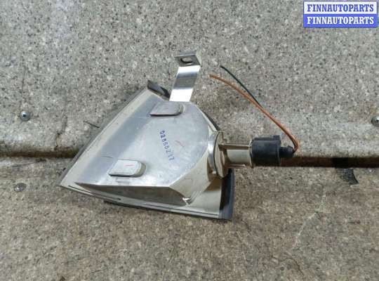 купить поворотник правый на SKODA Octavia (A4)