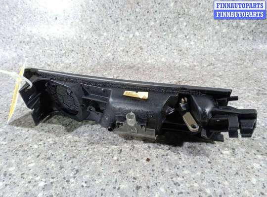 купить Ручка внутренняя задняя правая на AUDI A6 4B/C5