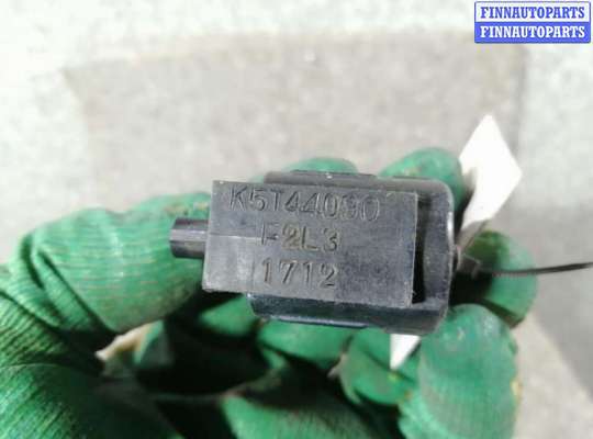 Клапан электромагнитный на Mazda 323 (BJ) 323F/ 323S