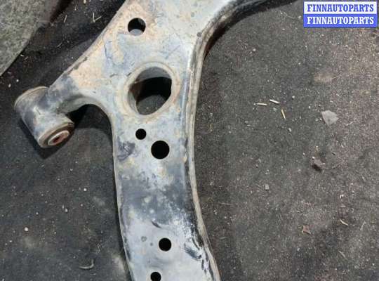 купить Рычаг передний левый на TOYOTA Auris