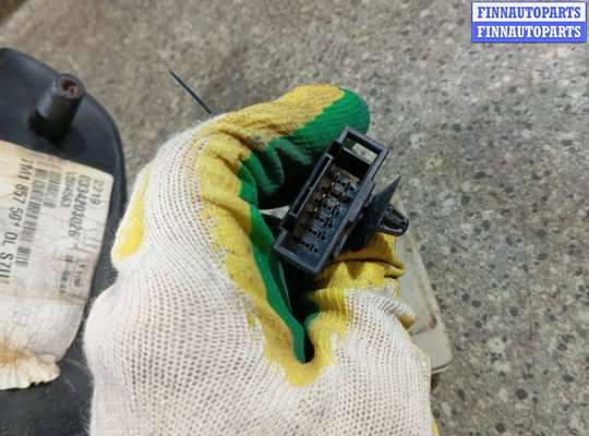 купить Зеркало наружное левое на SEAT ALHAMBRA