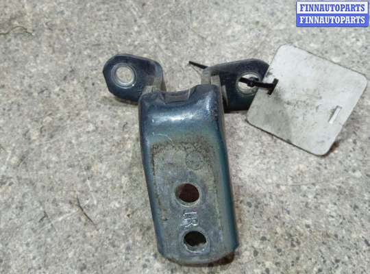 купить петля двери передней правой на TOYOTA Carina E T190