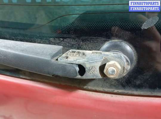 щеткодержатель задний OP1972295 на OPEL Zafira 2  (B)