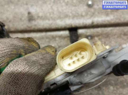 купить замок двери передней правой на VOLKSWAGEN PASSAT B6