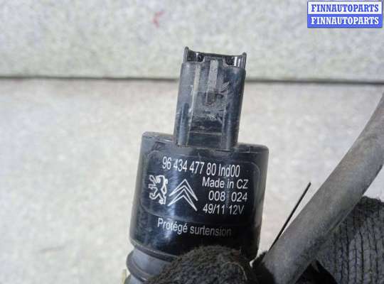 купить Насос (моторчик) омывателя стекла переднего на CITROEN C5 2