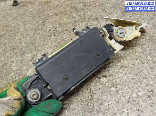 купить Ручка наружная передняя правая на AUDI 80 B3