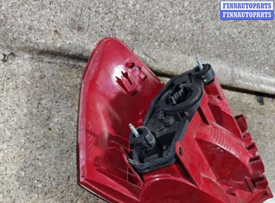 купить Фонарь задний правый на CITROEN C5 2