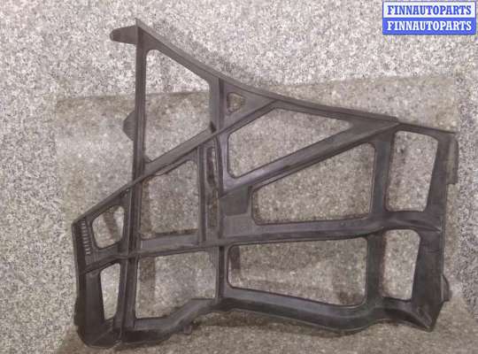 Кронштейн бампера на Peugeot 307
