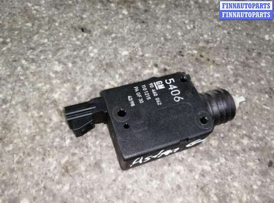 активатор замка багажника OP1833467 на OPEL Zafira (A)