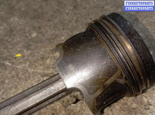 Поршневая группа (поршень, шатун) на Renault Scenic II