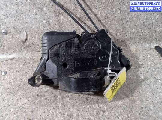 купить замок двери передней правой на TOYOTA Yaris XP9