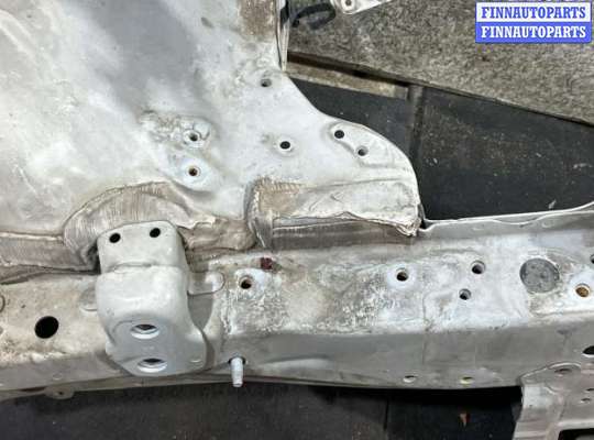 Лонжерон кузовной на Toyota Prius III