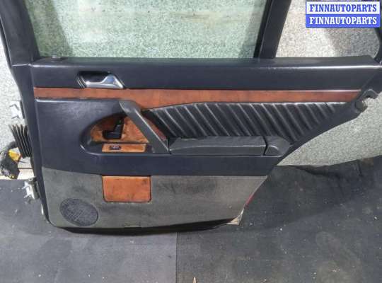 Обшивка двери задней правой (дверная карта) MB1579015 на Mercedes S W140