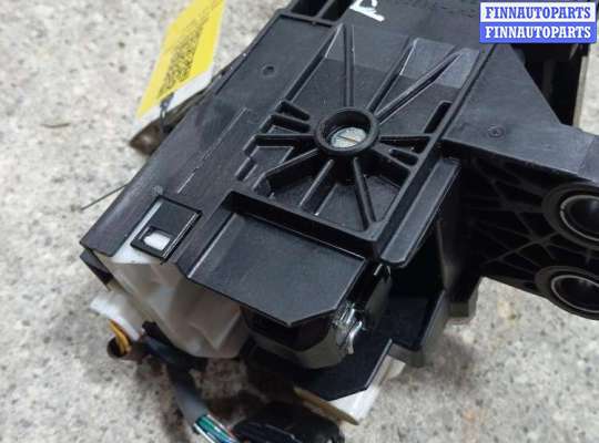 купить КУЛИСА на TOYOTA Prius 3