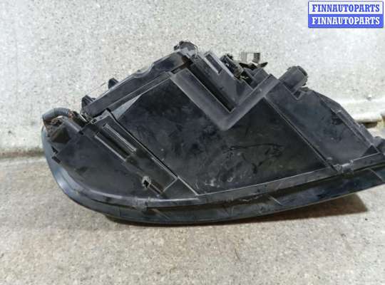 купить Фара левая на VOLVO S40 2