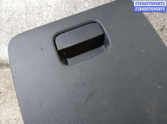 купить Бардачок на VOLKSWAGEN PASSAT B6