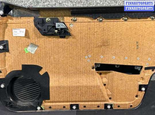 купить Обшивка двери передней левой (дверная карта) на Mercedes C W202