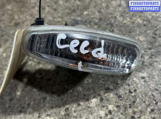 купить Повторитель передний левый на KIA CEED