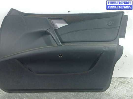 Обшивка двери передней правой (дверная карта) MB1372630 на Mercedes E W210
