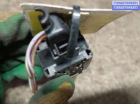 купить Кнопка (выключатель) на VOLKSWAGEN PASSAT B6