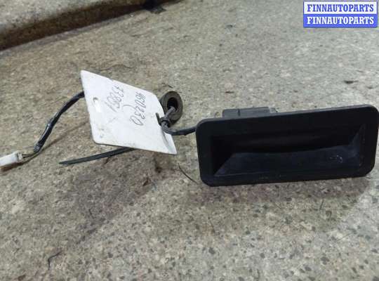 Кнопка открытия багажника FO1993918 на FORD Focus 2