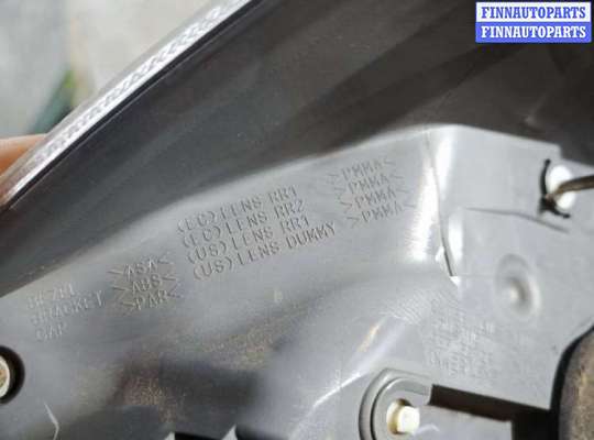 Фонарь задний на Toyota Prius III