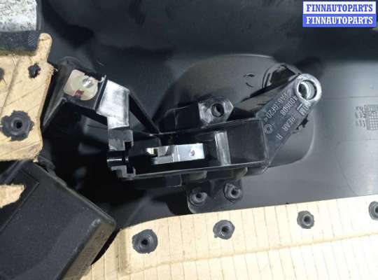 купить Ручка внутренняя задняя правая на OPEL Zafira (A)
